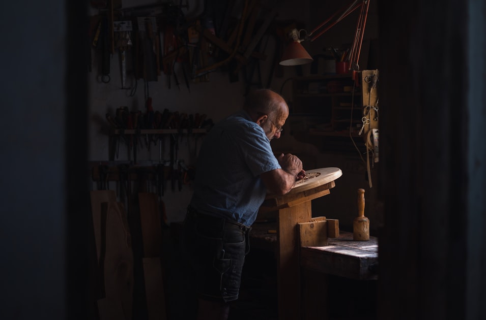 Choosing the Right Contractor for Your Renovation