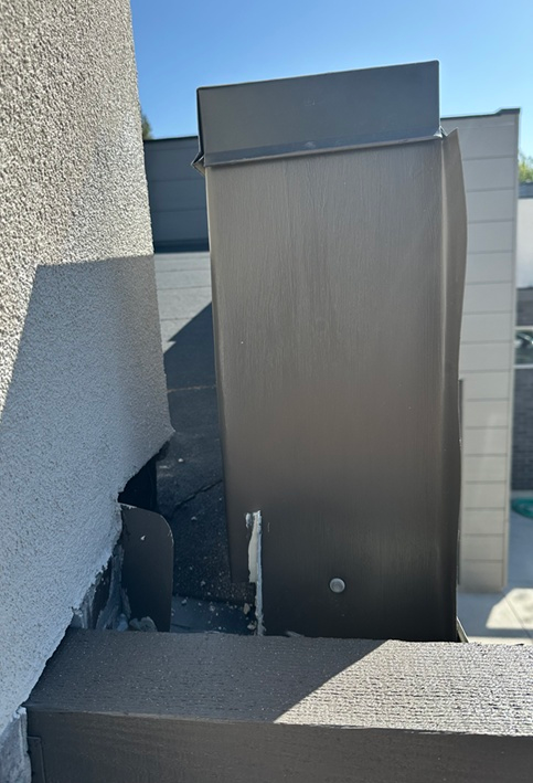 Custom gutter flashing